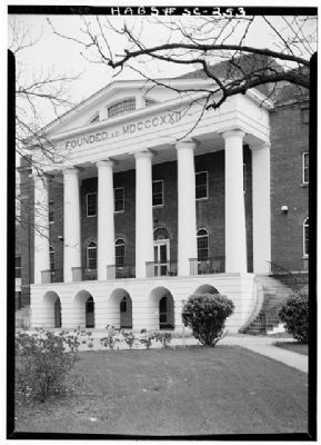 South Carolina State Hospital, Mills Building image. Click for full size.