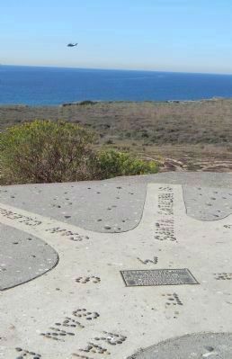 "Las Flores View Point on the El Camino Real" - off I-5 west of the El Camino Real Bell marker. Click for full size. "Las Flores View Point on the El Camino Real" - off I-5 west of the El Camino Real Bell marker image. Click for full size.