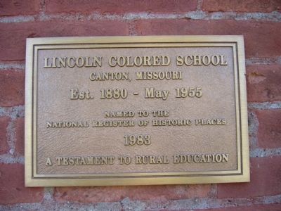 NRHP - Lincoln School Marker image. Click for full size.