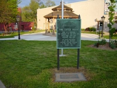 The Estes House Marker image. Click for full size.