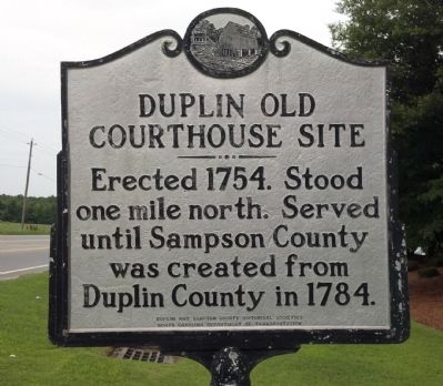 Duplin Old Courthouse Site Marker image. Click for full size.