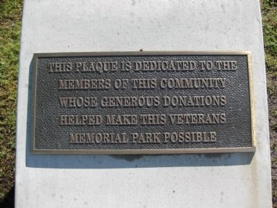 Veterans Memorial Park Dedication Plaque image. Click for full size.