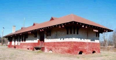 Donalds Southern Railway Depot (late 1800s)<br>Southwest Facade. Click for full size. Donalds Southern Railway Depot (late 1800s)<br>Southwest Facade image. Click for full size.