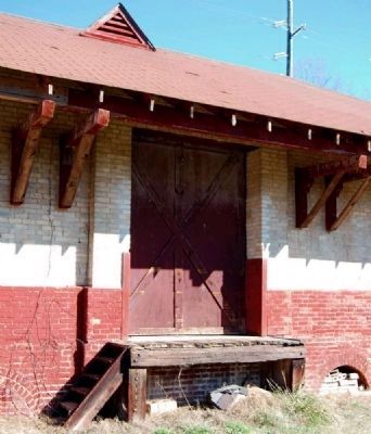 Donalds Southern Railway Depot (late 1800s)<br>Loading Dock. Click for full size. Donalds Southern Railway Depot (late 1800s)<br>Loading Dock image. Click for full size.