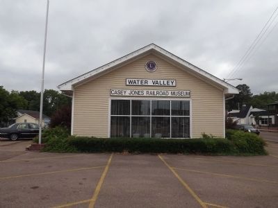 Casey Jones museum image. Click for full size.