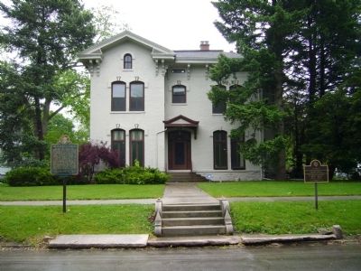 Home of Adlai E. Stevenson I image. Click for full size.