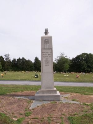 Union Memorial Gardens Veterans Monument Marker image. Click for full size.