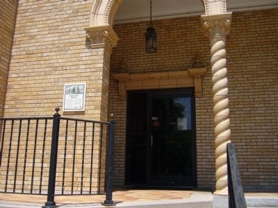 Ponca City Library Marker image. Click for full size.