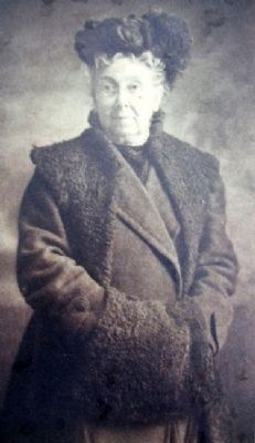 Sarah Fairfield Hamilton Photo on Marker. Click for full size. Sarah Fairfield Hamilton Photo on Marker image. Click for full size.