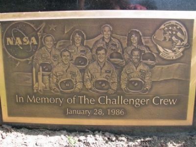 In Memory of the Challenger Crew image. Click for full size.