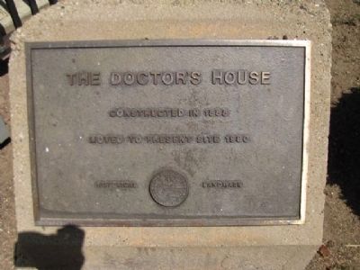 Doctors' House Marker image. Click for full size.