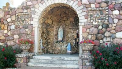 The Grotto at St. Mary's Church image. Click for full size.