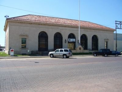 1934 Pampa Post Office Building image. Click for full size.