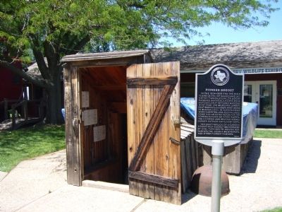 Pioneer Dugout Marker. Click for full size. Pioneer Dugout Marker image. Click for full size.