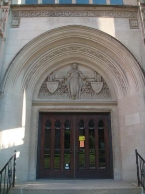 Luther Memorial Evangelical Lutheran Church Main Entrance image. Click for full size.