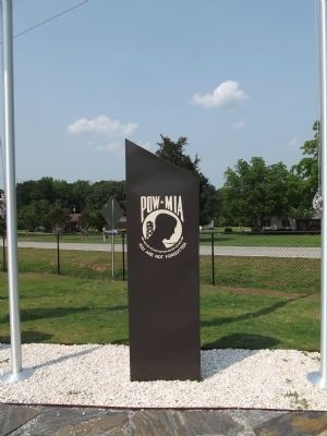 Emmanuel Baptist Church Veterans Monument Marker. Click for full size. Emmanuel Baptist Church Veterans Monument Marker image. Click for full size.