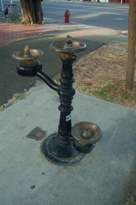 Interesting Water Fountain near the Weaverville Bandstand image. Click for full size.