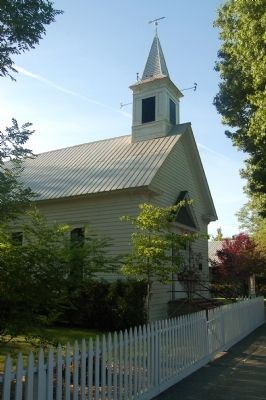 Trinity Congregational Church image. Click for full size.