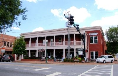 Dodd Hotel. Click for full size. Dodd Hotel image. Click for full size.