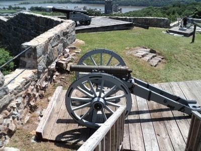 Fort Putnam Cannons image. Click for full size.