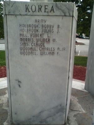 Clarkesville War Memorial image. Click for full size.