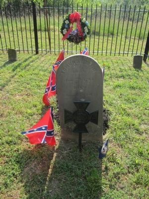 Edmund Ruffin's grave image. Click for full size.