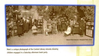 Upper right photo image. Click for full size.