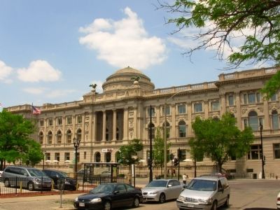 Milwaukee Central Library image. Click for full size.