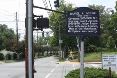 Daniel K. Moore Marker at intersection of Hilliard Avenue and S French Broad Avenue image. Click for full size.