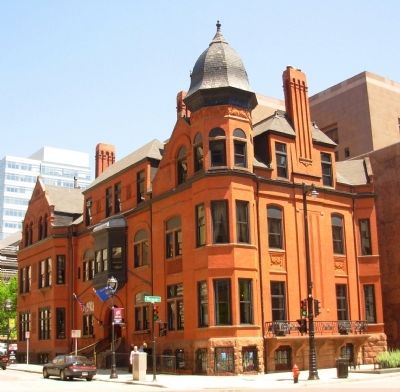 Milwaukee Club today. Click for full size. Milwaukee Club today image. Click for full size.