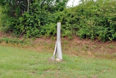 Kolomoki Mounds State Park 4 mi. Marker Post. Click for full size. Kolomoki Mounds State Park 4 mi. Marker Post image. Click for full size.