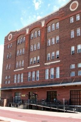 A. S. Parks and A. E. Jones Building image. Click for full size.