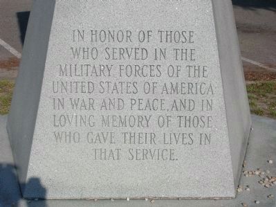 Scotland County Veterans Memorial (Front Face) image. Click for full size.