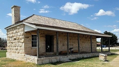 Fort Stockton Guard House and Marker image. Click for full size.