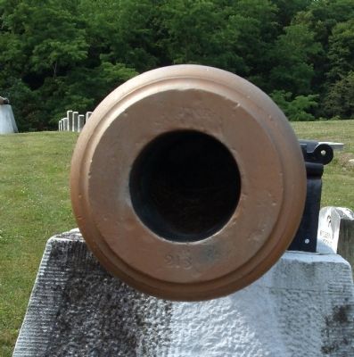 Muzzle of North / East Cannon image. Click for full size.