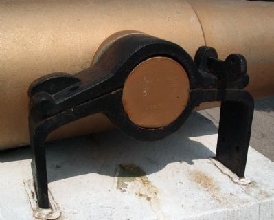 Right Trunion of the North / West Cannon image. Click for full size.