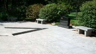 American Gold Star Mothers Memorial. Click for full size. American Gold Star Mothers Memorial image. Click for full size.