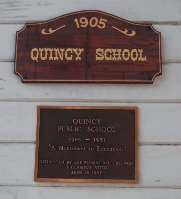 Quincy Public School Plaque image. Click for full size.