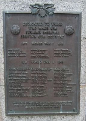 Pasquotank WWI & WWII plaque. Click for full size. Pasquotank WWI & WWII plaque image. Click for full size.