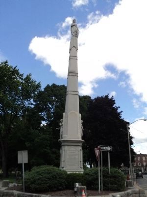 Washington County Civil War Monument image. Click for full size.