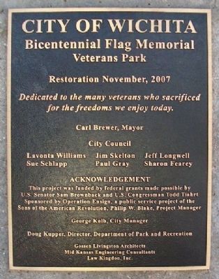 Bicentennial Flag Memorial Dedication Marker image. Click for full size.