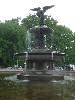 Bethesda Fountain image. Click for full size.