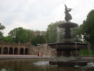 Bethesda Fountain and Terrace image. Click for full size.