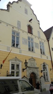 Mustpeade Maja [Tallinn House of Black Heads] image. Click for full size.