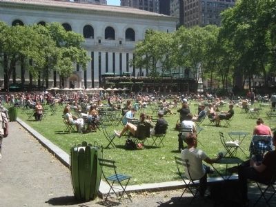 Bryant Park lawn on a sunny day image. Click for full size.
