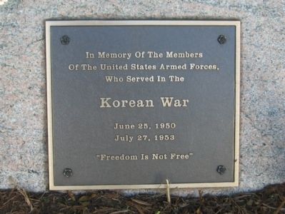 Guilford Korean War Monument image. Click for full size.