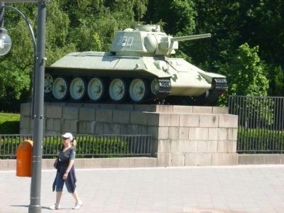 Soviet War Memorial: T-34 Medium Tank image. Click for full size.