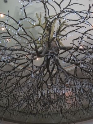 Crystal Tree. Click for full size. Crystal Tree image. Click for full size.