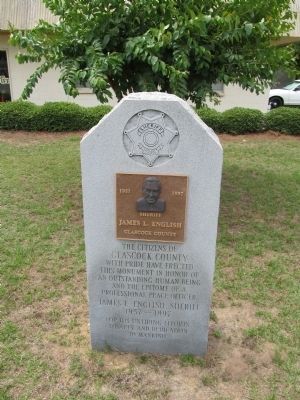 Sheriff James L. English Memorial image. Click for full size.