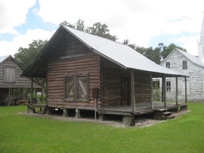English Log Cabin image. Click for full size.